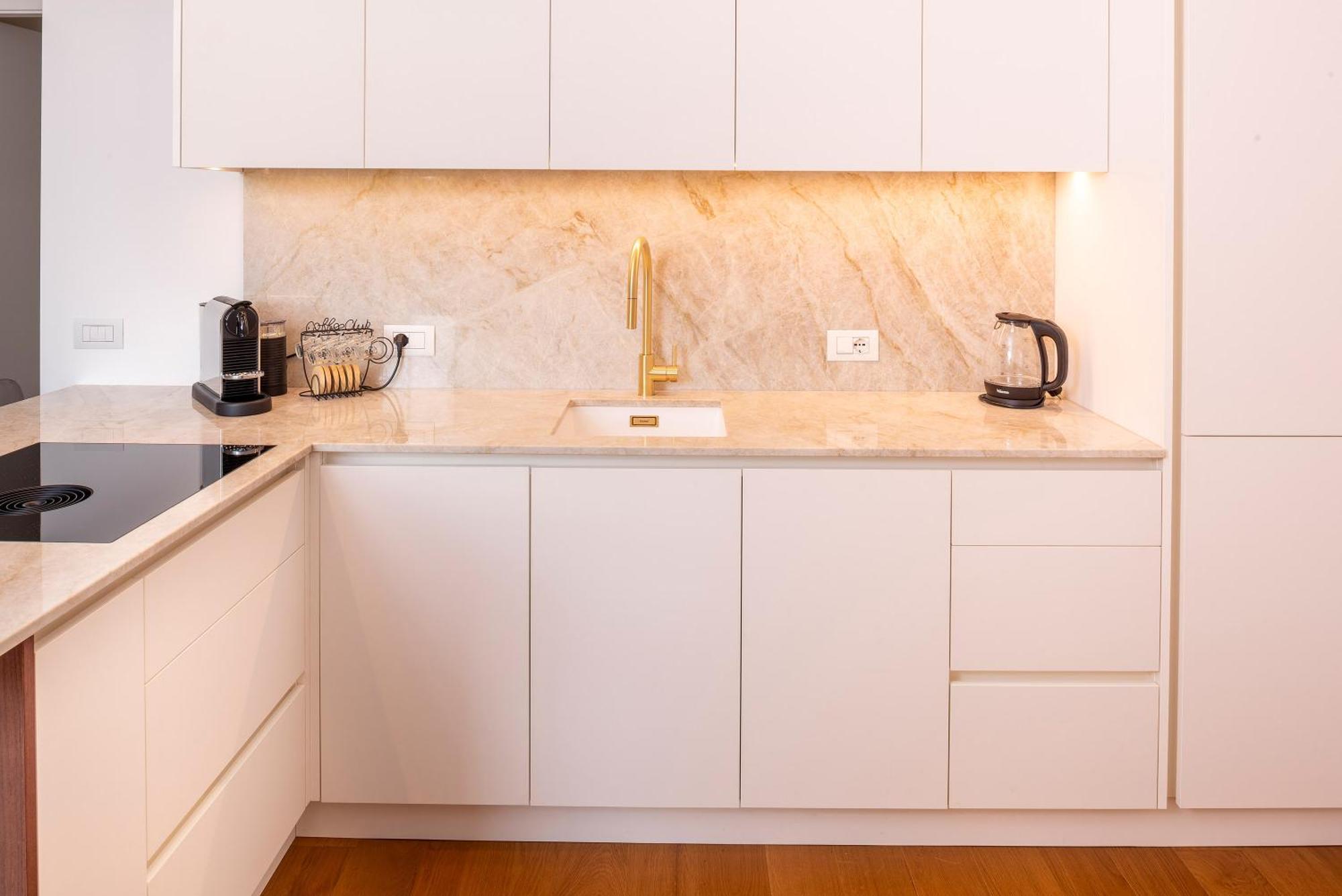 Lifestyle Apartments Dante Bardolino Exterior photo